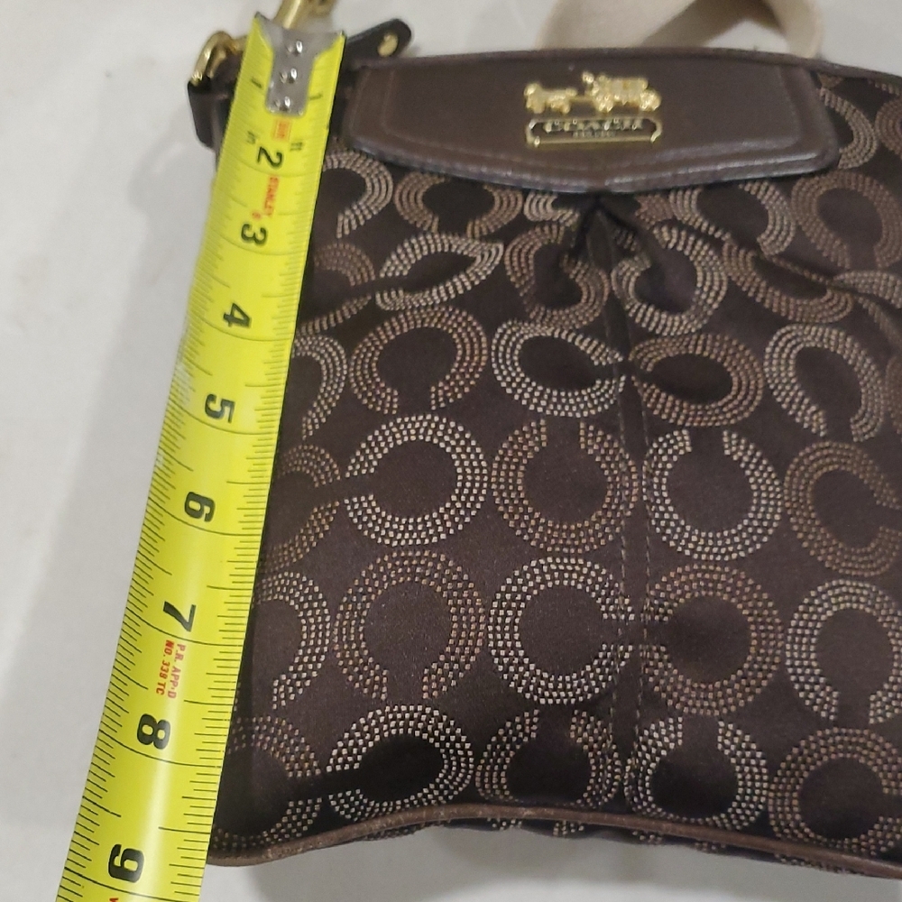 Coach Madison Chocolate Brown Signature Messenger Crossbody  Bag - Picture 4 of 10